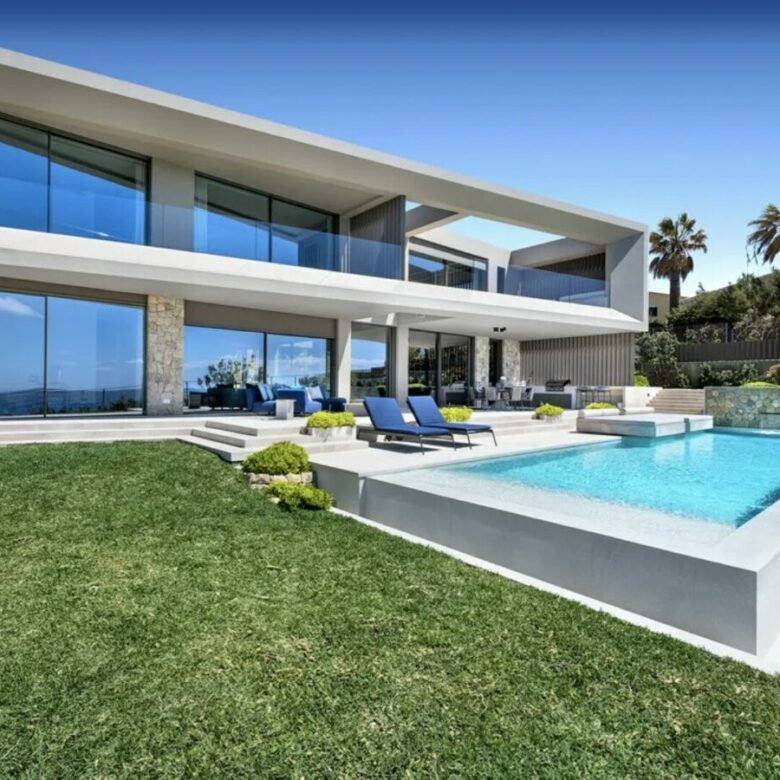 🇪🇸 Modern Sea-Front Dream Home – Nova Santa Ponsa, Mallorca 🌊✨