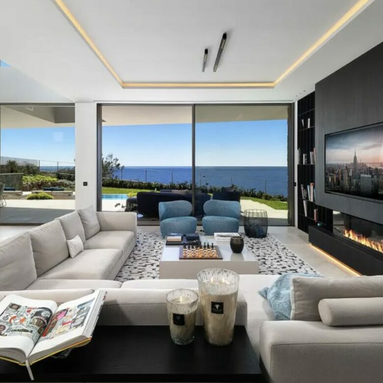 🇪🇸 Modern Sea-Front Dream Home – Nova Santa Ponsa, Mallorca 🌊✨