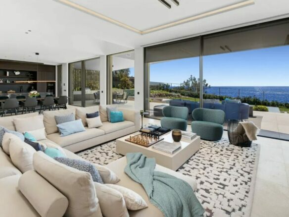 🇪🇸 Modern Sea-Front Dream Home – Nova Santa Ponsa, Mallorca 🌊✨