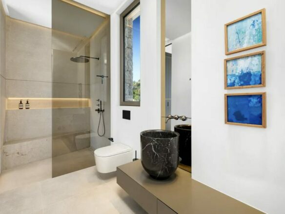 🇪🇸 Modern Sea-Front Dream Home – Nova Santa Ponsa, Mallorca 🌊✨