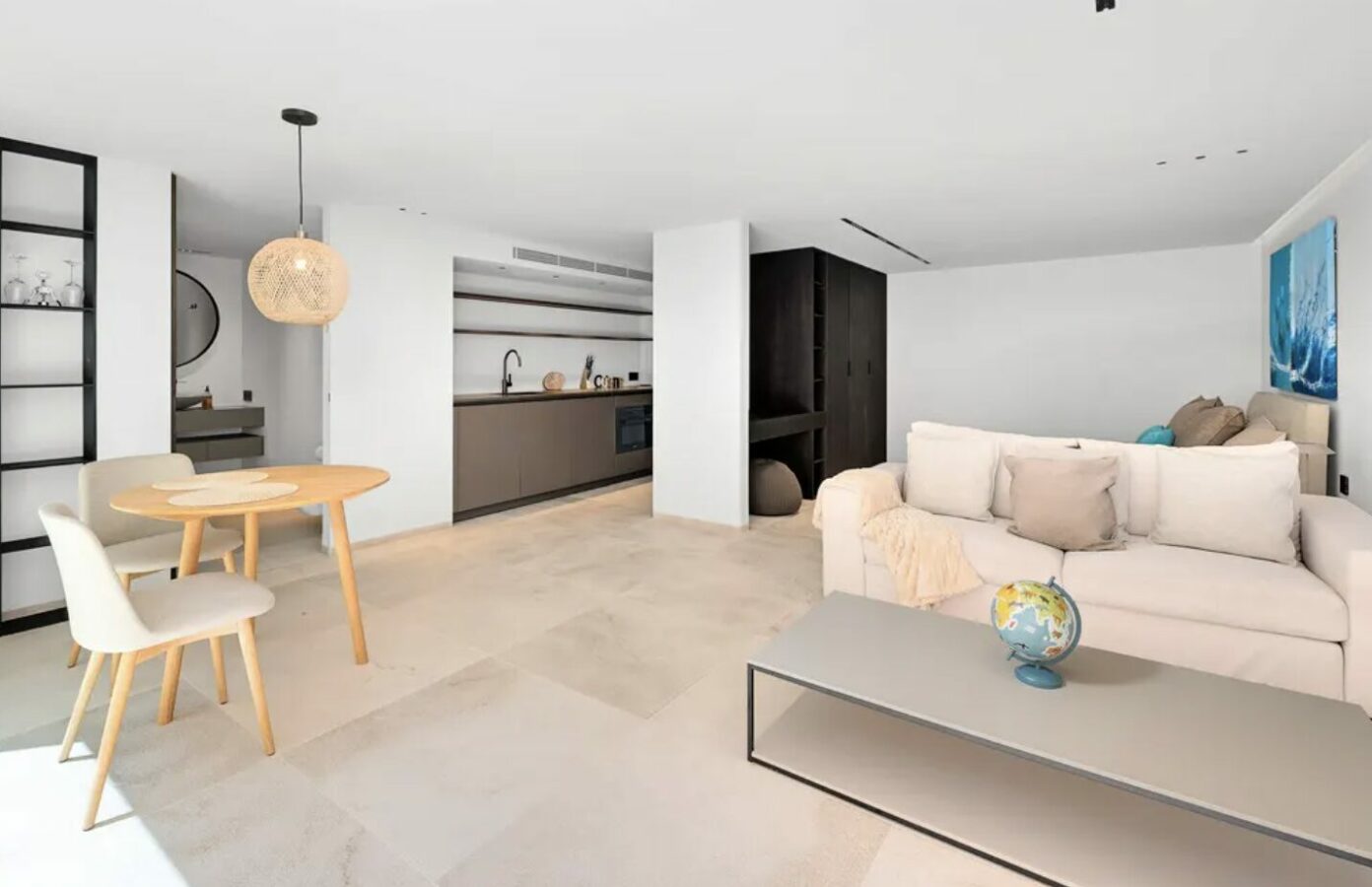 🇪🇸 Modern Sea-Front Dream Home – Nova Santa Ponsa, Mallorca 🌊✨