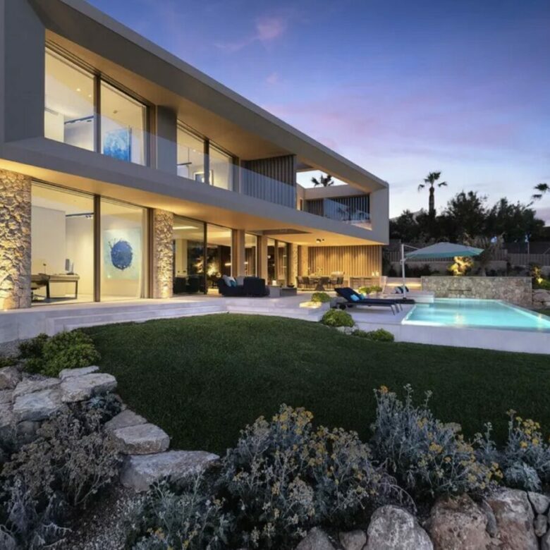 🇪🇸 Modern Sea-Front Dream Home – Nova Santa Ponsa, Mallorca 🌊✨