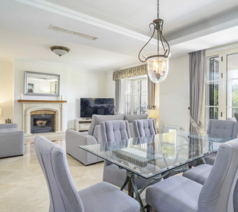 LUXURY VILLA-STYLE TOWNHOUSE FOR SALE – PRIME ALOHA LOCATION 🌴🇪🇸