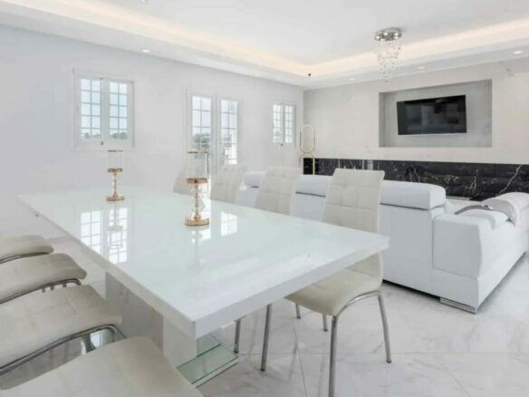  RENOVATED TOWNHOUSE FOR SALE – ELEVATED GOLF VALLEY VIEWS 🏖️🇪🇸 ⛳ Nueva Andalucía, Marbella