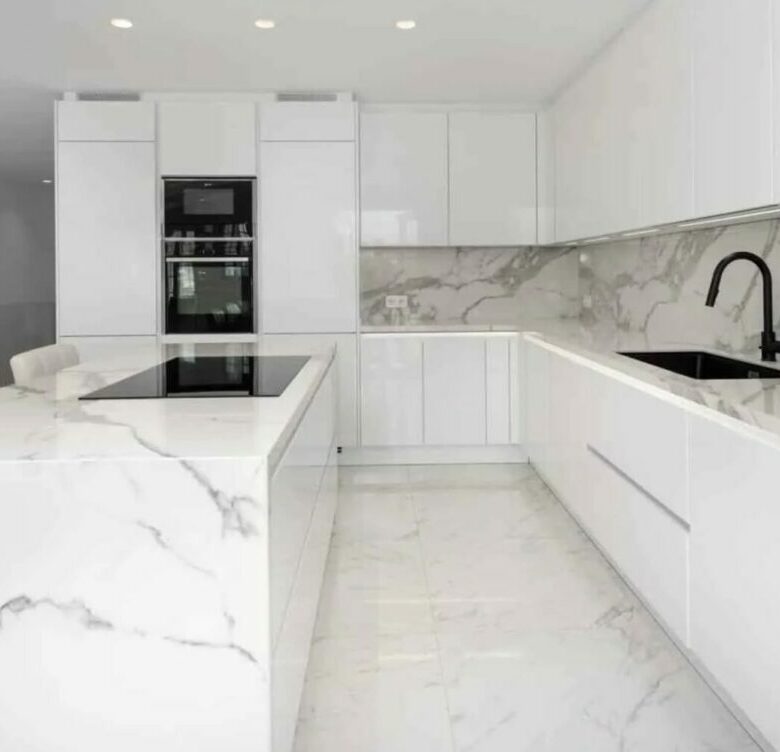   RENOVATED TOWNHOUSE FOR SALE – ELEVATED GOLF VALLEY VIEWS 🏖️🇪🇸 ⛳ Nueva Andalucía, Marbella