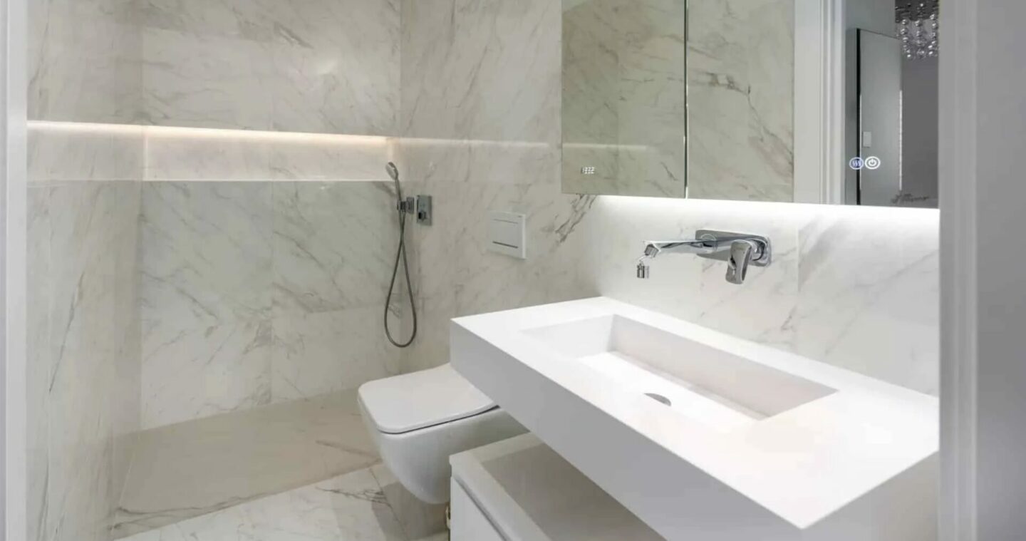   RENOVATED TOWNHOUSE FOR SALE – ELEVATED GOLF VALLEY VIEWS 🏖️🇪🇸 ⛳ Nueva Andalucía, Marbella