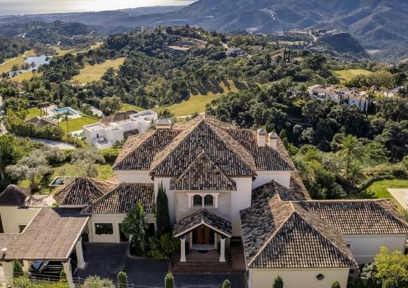 For Sale: Elegant Villa with Panoramic views  – La Zagaleta, Benahavís 🇪🇸