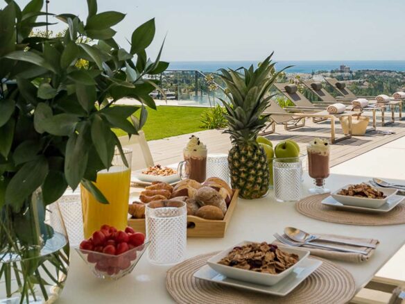 Nueva Andalucia modern villa blends ultra-contemporary design, large Super Cars Garage – Sea views Marbella, Spain 🇪🇸