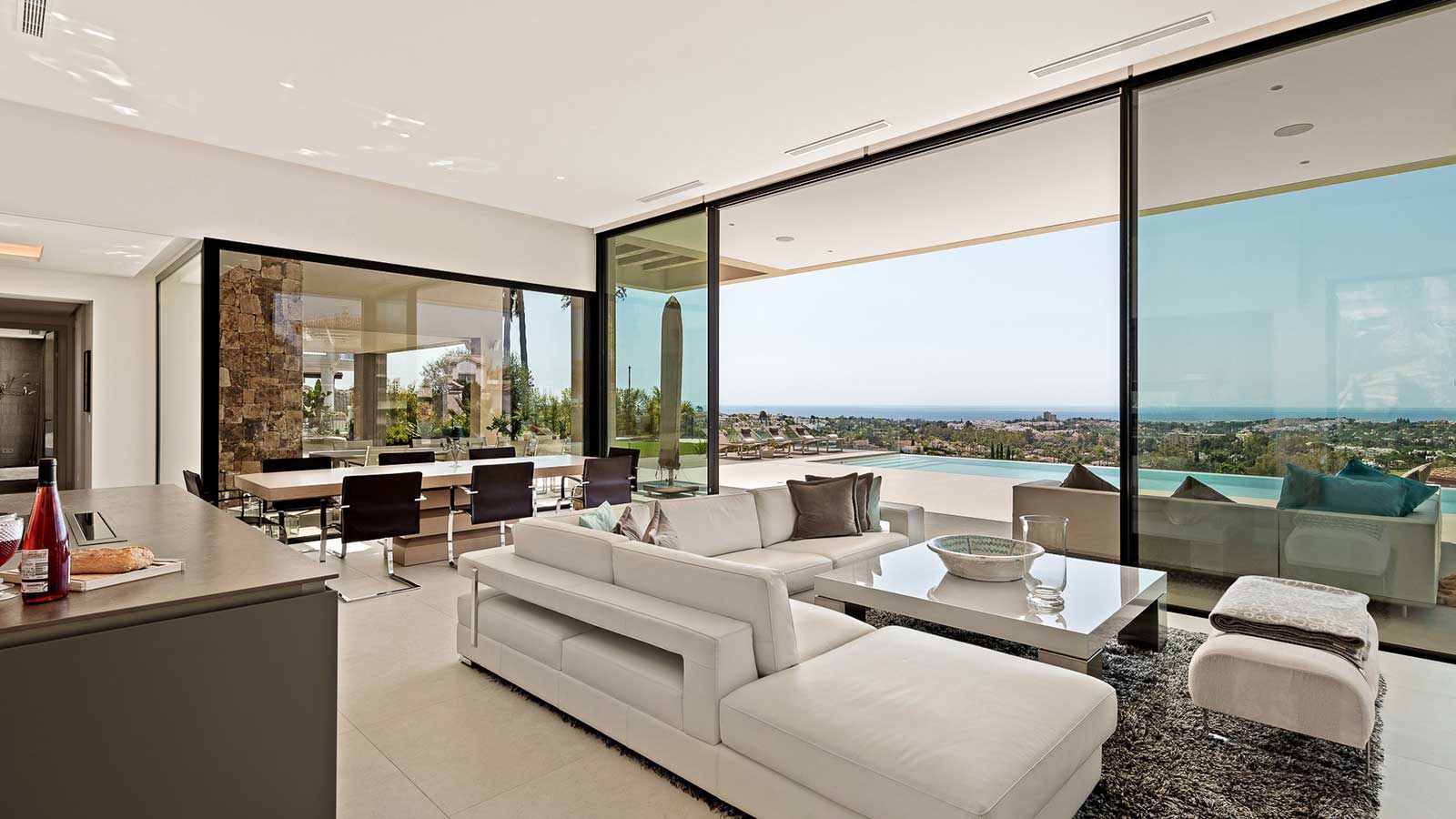 Nueva Andalucia modern villa blends ultra-contemporary design, large Super Cars Garage – Sea views Marbella, Spain 🇪🇸