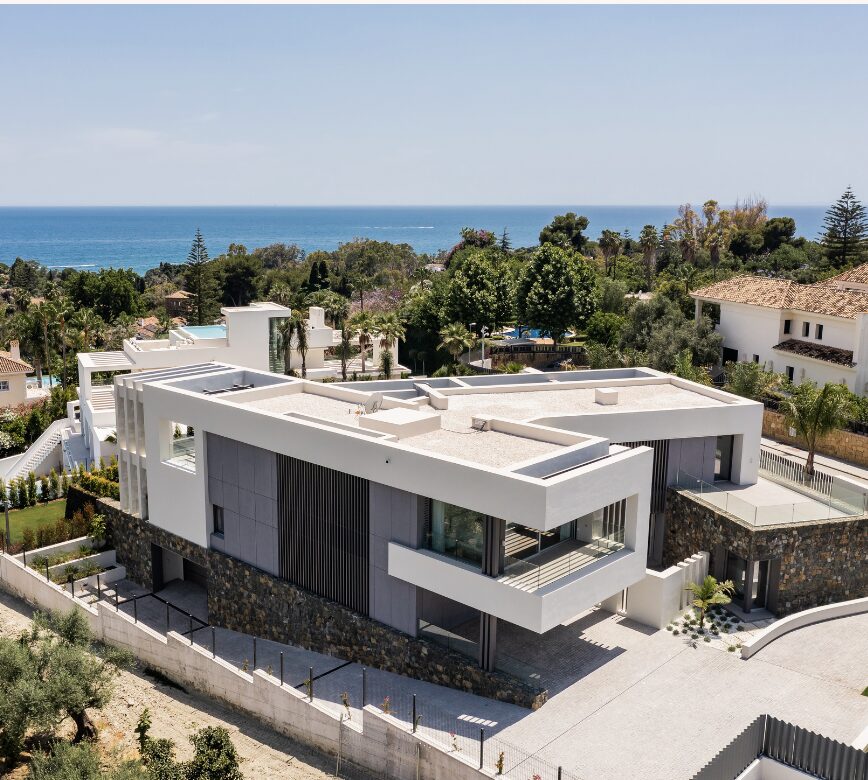aturnkey-luxury-villa-for-sale-golden-mile-marbella-spain- 2026-05-14 at 17.25.04 Turnkey Luxury Villa For Sale – Golden Mile, Marbella Spain! ✨🇪🇸