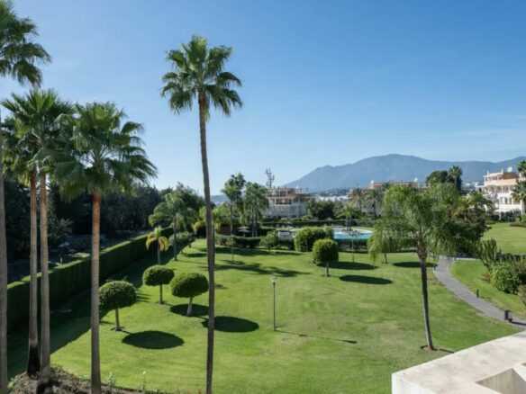 🇪🇸 ESTEPONA SEA & MOUNTAIN DUPLEX PENTHOUSE 🌊🏔️🔥