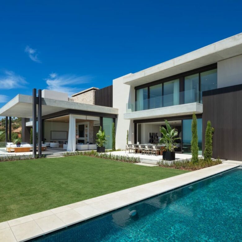 GATED • TURNKEY • MODERN SEA VIEW LUXURY VILLA FOR SALE ✨  🇪🇸 La Quinta, Benahavís