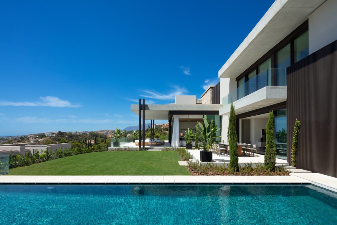 gated-turnkey-modern-sea-view-luxury-villa-for-sale-la-quinta-benahavisHWxtmGgYekxX9nCAxh0ZjtE2u9zqepXEUrVLqfm8KeIGW6Gtyd4X89rFFK10v85qQYo6sEHFQDnviDELH7WsMzBjA0MP8nC7Z4i53CqFhHpVSIuVFsaKBPSwSL0e1w–(2) GATED • TURNKEY • MODERN SEA VIEW LUXURY VILLA FOR SALE ✨ 🇪🇸 La Quinta, Benahavís