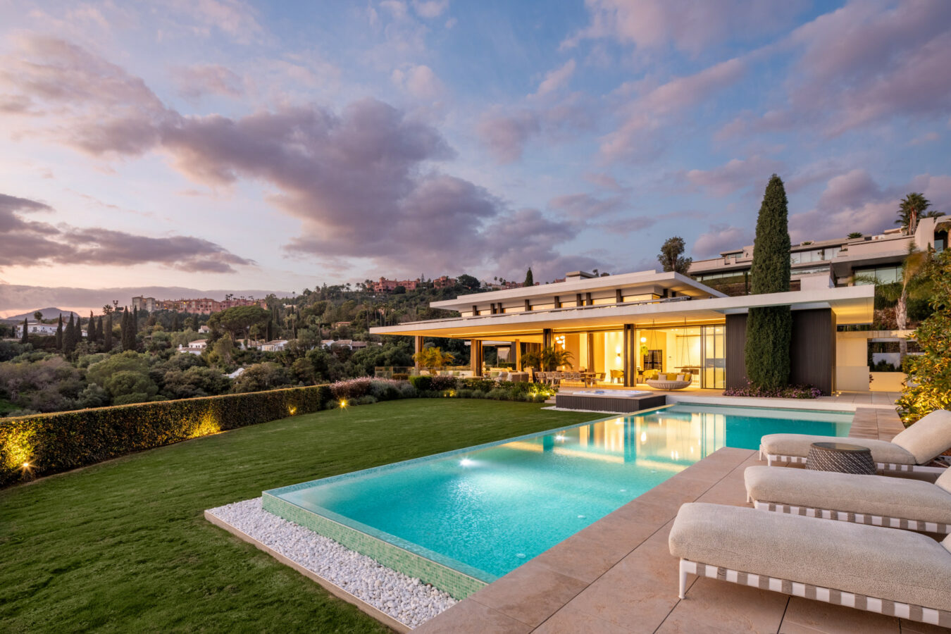gated-turnkey-modern-sea-view-luxury-villa-for-sale-la-quinta-benahavisVLqfm8KeIGW6Gtyd4X89rFFK10v85qQY_8lMIos0b9Ca4EnCuouvOYqW_5H8bQh74kv4XM1gsn6SpjSvcldeM9aq8Ew- GATED • TURNKEY • MODERN SEA VIEW LUXURY VILLA FOR SALE ✨ 🇪🇸 La Quinta, Benahavís