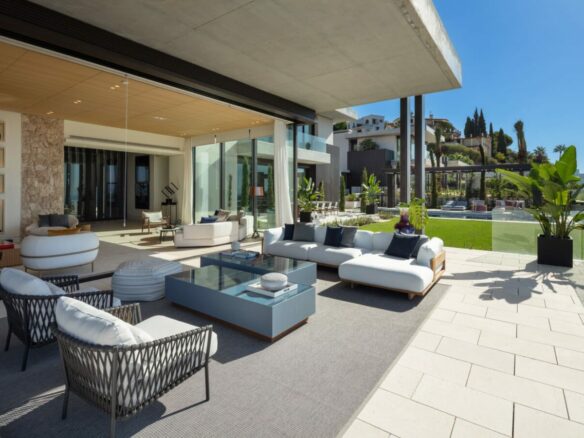 GATED • TURNKEY • MODERN SEA VIEW LUXURY VILLA FOR SALE ✨  🇪🇸 La Quinta, Benahavís