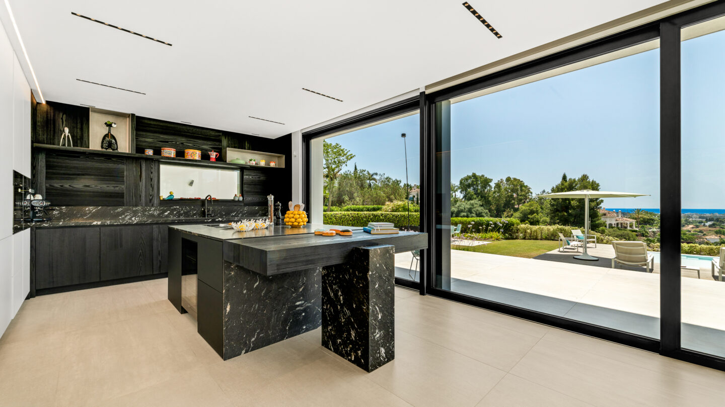 la-quinta-sea-mountain-villa-ultimate-luxury-contemporary-masterpiece-in-marbellas-golf-valley – Puerto Banus-42 LA QUINTA SEA & MOUNTAIN VILLA 🔥🌅 Ultimate Luxury Contemporary Masterpiece in Marbella’s Golf Valley!