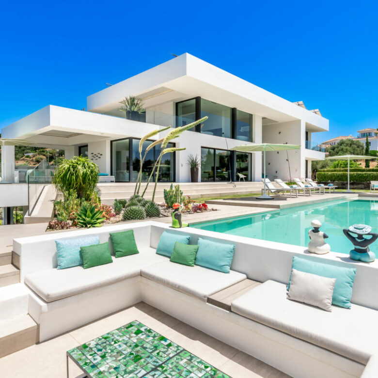 LA QUINTA SEA & MOUNTAIN VILLA 🔥🌅 Ultimate Luxury Contemporary Masterpiece in Marbella’s Golf Valley!