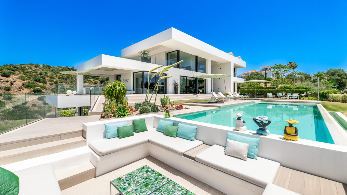 la-quinta-sea-mountain-villa-ultimate-luxury-contemporary-masterpiece-in-marbellas-golf-valley- Puerto Banus-8 LA QUINTA SEA & MOUNTAIN VILLA 🔥🌅 Ultimate Luxury Contemporary Masterpiece in Marbella’s Golf Valley!