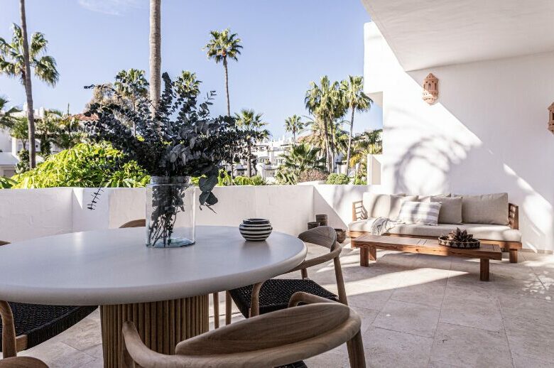 🇪🇸 MARBELLA – PUERTO BANÚS 🔥🌊🏖️  KEY-READY 3-BEDROOM FRONTLINE BEACH APARTMENT
