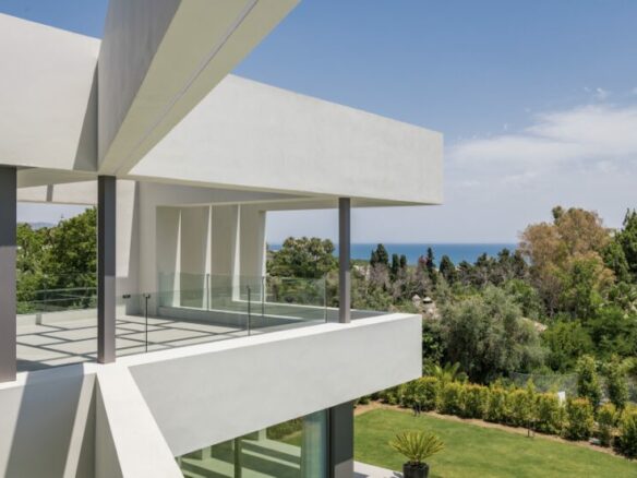  Turnkey Luxury Villa For Sale – Golden Mile, Marbella Spain! ✨🇪🇸