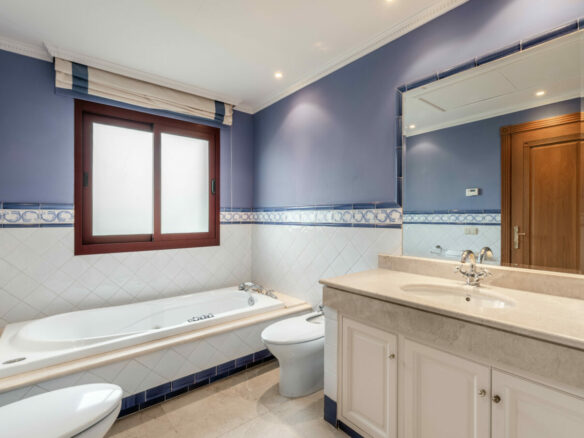 FOR SALE 🌟🏡 Andalusian Masterpiece on Marbella’s Golden Mile
