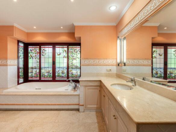 FOR SALE 🌟🏡 Andalusian Masterpiece on Marbella’s Golden Mile