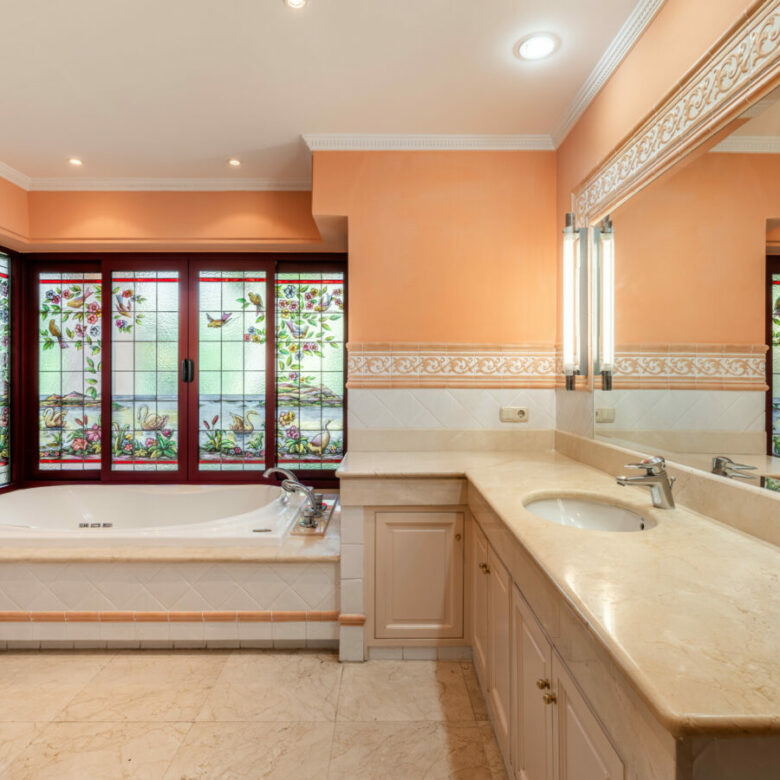 FOR SALE 🌟🏡 Andalusian Masterpiece on Marbella’s Golden Mile