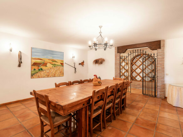 FOR SALE 🌟🏡 Andalusian Masterpiece on Marbella’s Golden Mile