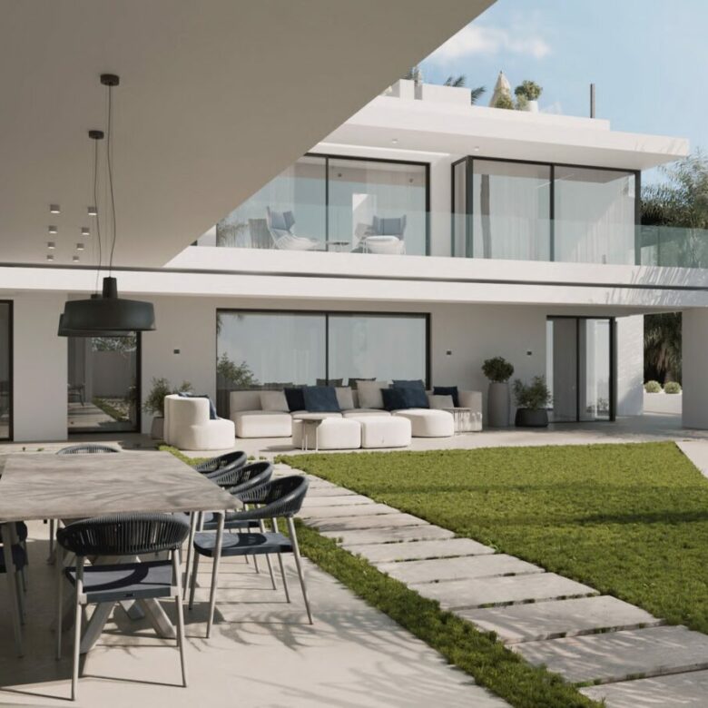 FOR SALE 🏡 Contemporary Villa with Sea & Mountain Views, Staff Apartment and Rooftop Solarium – Cascada de Camoján, Marbella