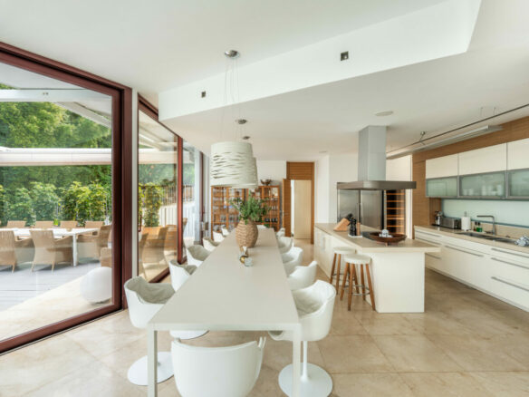 FOR SALE 🌟 🏡 Contemporary Luxury Villa with Heated Infinity Pool & Rooftop Lounge 🇪🇸 Nueva Andalucía, Marbella 🇪🇸
