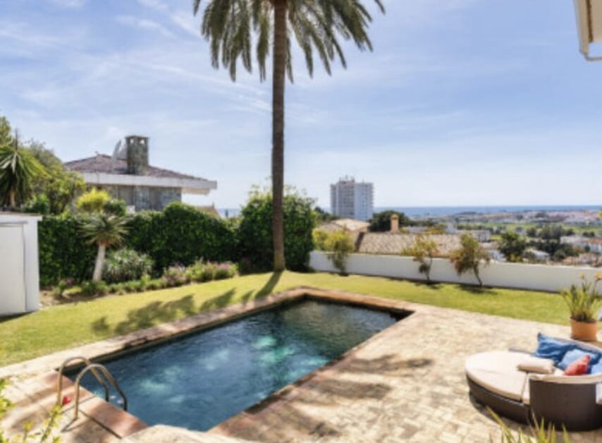 For Sale: Charming Hilltop Villa with Panoramic Views – Nueva Andalucía, Marbella 🇪🇸