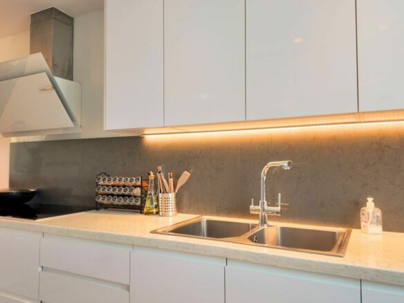 FOR SALE 🏡 Stylish Townhouse near the Beach – Atalaya de Rio Verde, Nueva Andalucía, Marbella