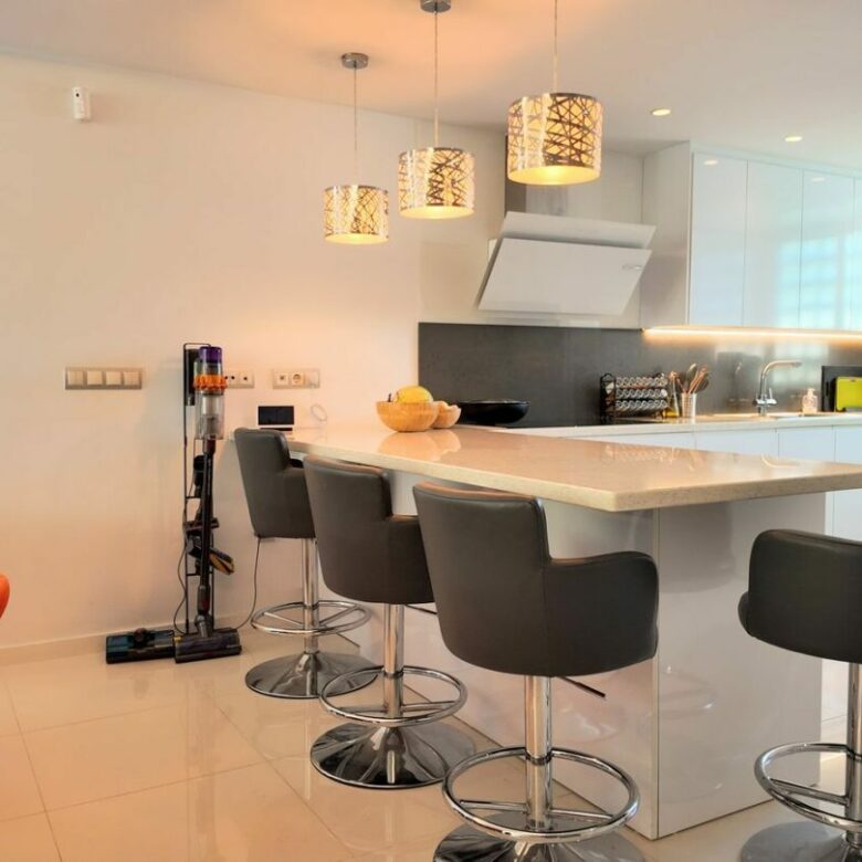 FOR SALE 🏡 Stylish Townhouse near the Beach – Atalaya de Rio Verde, Nueva Andalucía, Marbella