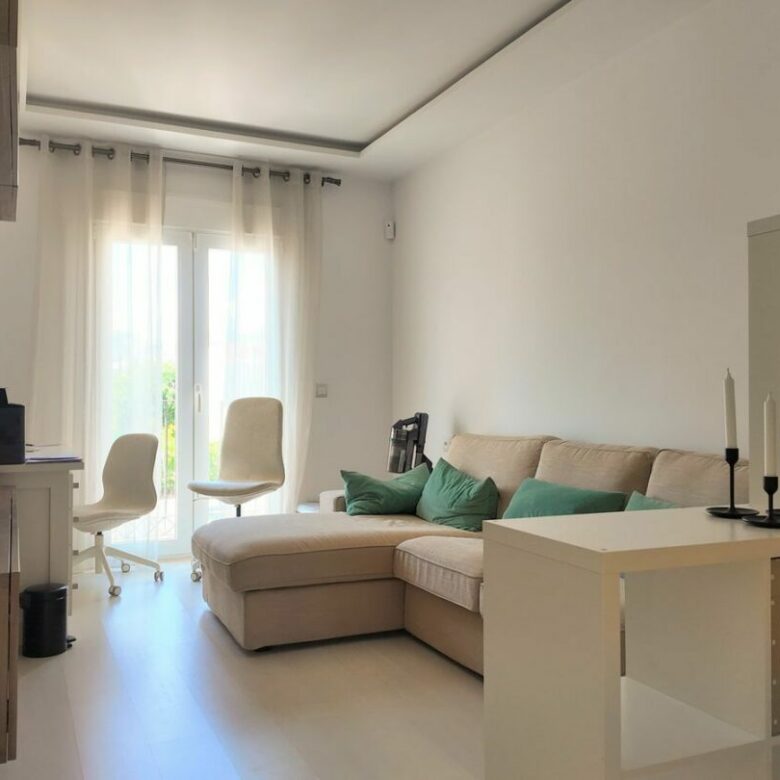 FOR SALE 🏡 Stylish Townhouse near the Beach – Atalaya de Rio Verde, Nueva Andalucía, Marbella