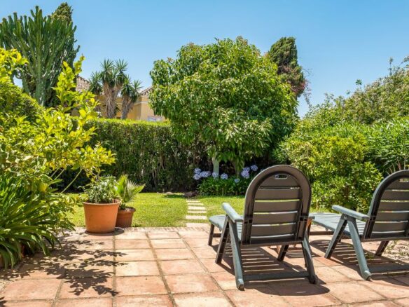 FOR SALE 🏡 Garden Townhouse near the Aloha Strip – Aloha Sur, Nueva Andalucía, Marbella
