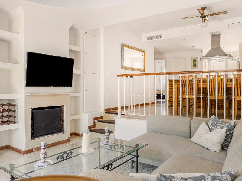 FOR SALE 🏡 Garden Townhouse near the Aloha Strip – Aloha Sur, Nueva Andalucía, Marbella