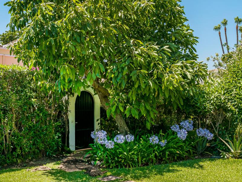 FOR SALE 🏡 Garden Townhouse near the Aloha Strip – Aloha Sur, Nueva Andalucía, Marbella