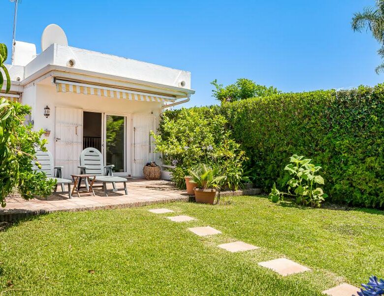 FOR SALE 🏡 Garden Townhouse near the Aloha Strip – Aloha Sur, Nueva Andalucía, Marbella