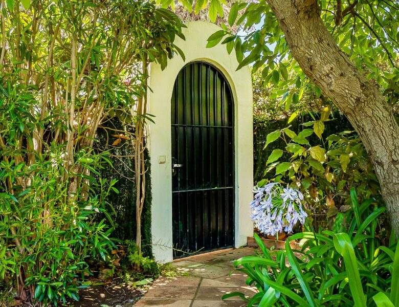 FOR SALE 🏡 Garden Townhouse near the Aloha Strip – Aloha Sur, Nueva Andalucía, Marbella