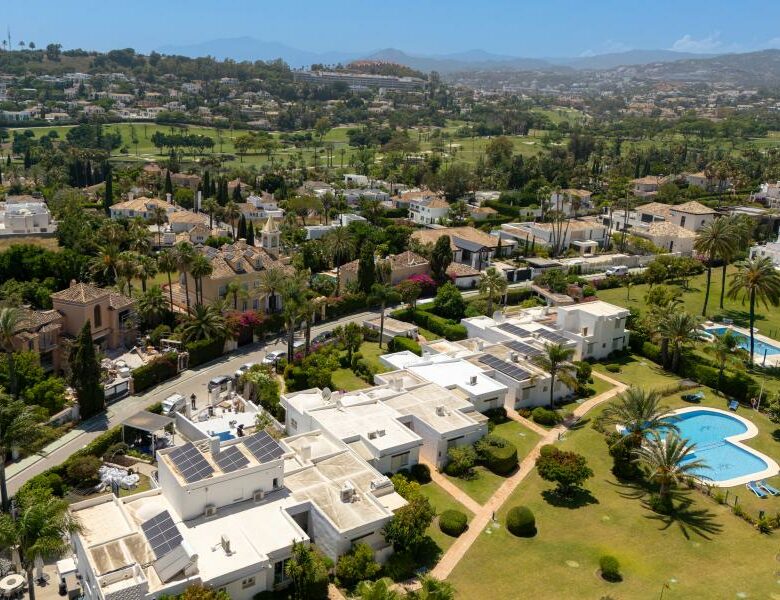 FOR SALE 🏡 Garden Townhouse near the Aloha Strip – Aloha Sur, Nueva Andalucía, Marbella