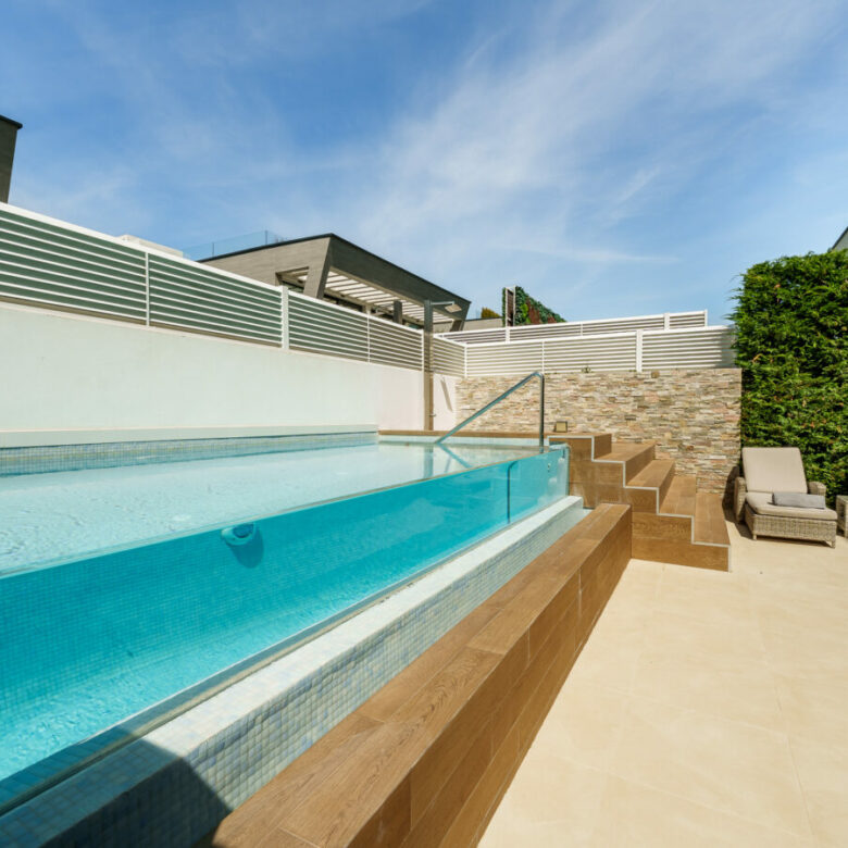 FOR SALE 🏡 Banus Bay Semi-Detached Villa – Nueva Andalucía, Marbella
