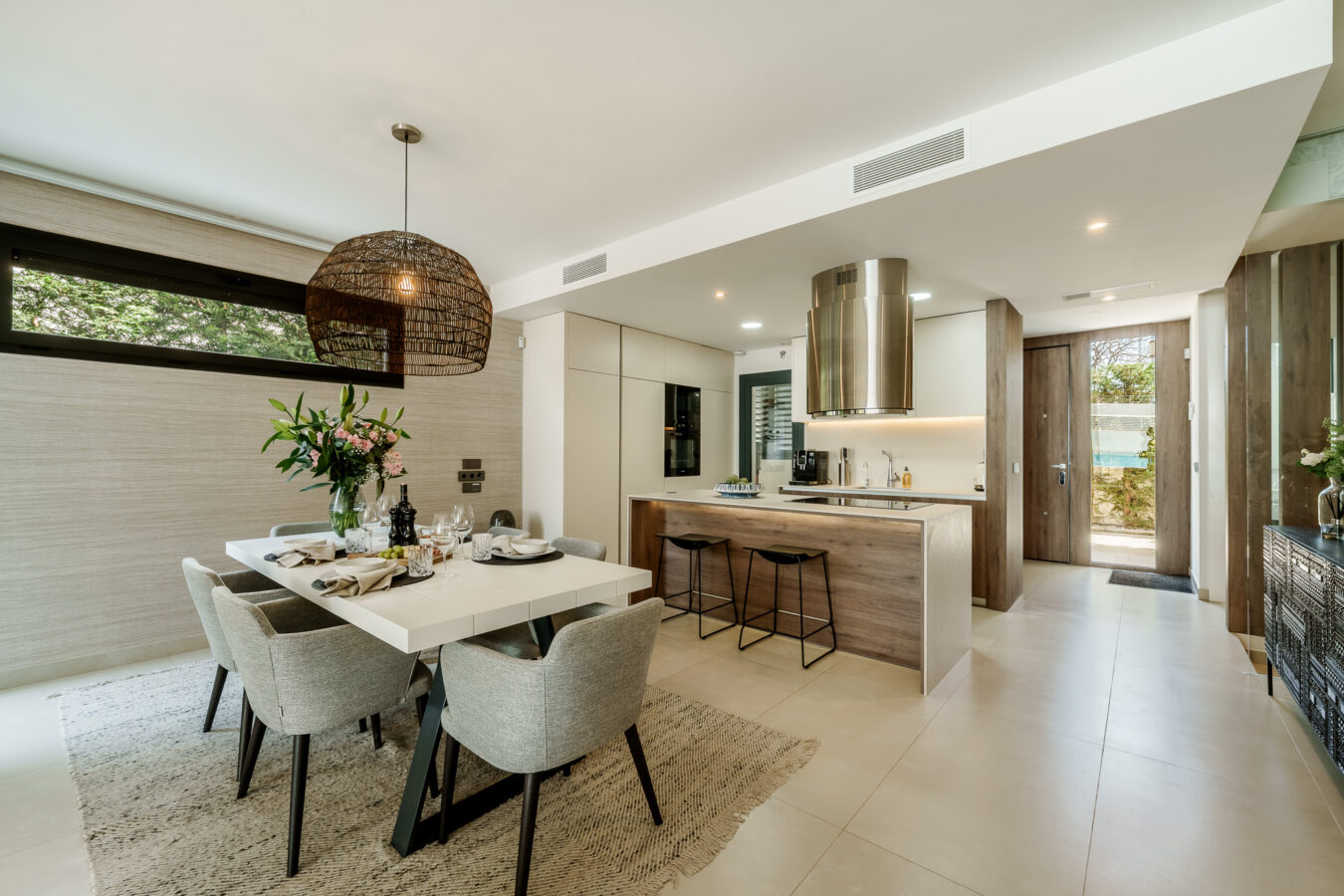 FOR SALE 🏡 Banus Bay Semi-Detached Villa – Nueva Andalucía, Marbella