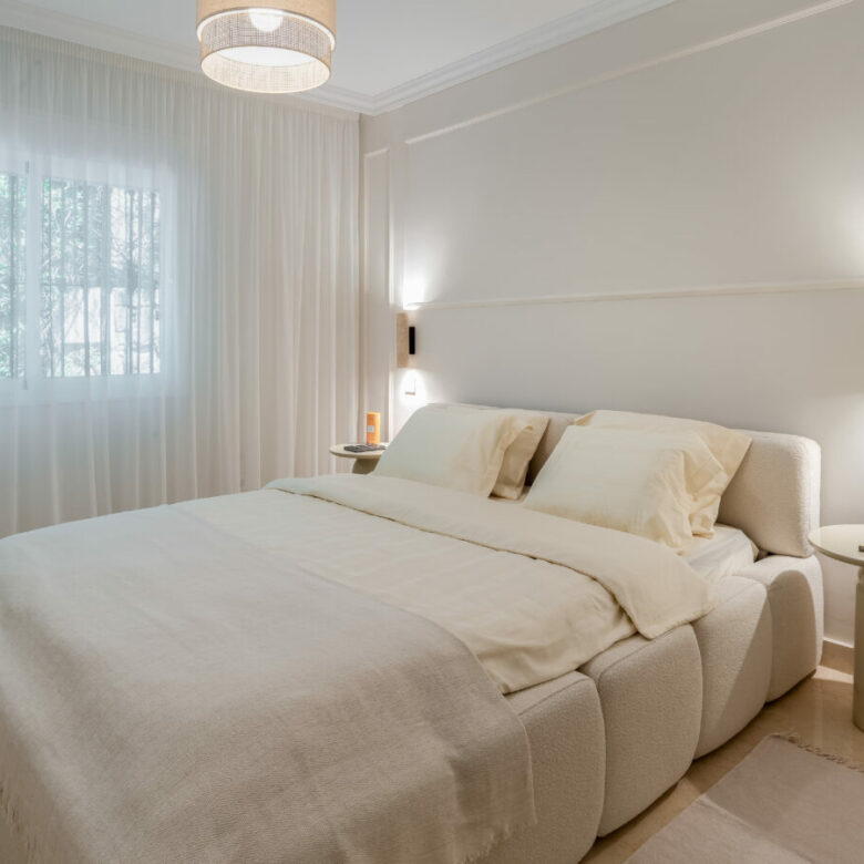 FOR SALE 🏡 Renovated Ground-Floor Apartment with Direct Pool Access – Sierra Blanca, Golden Mile, Marbella