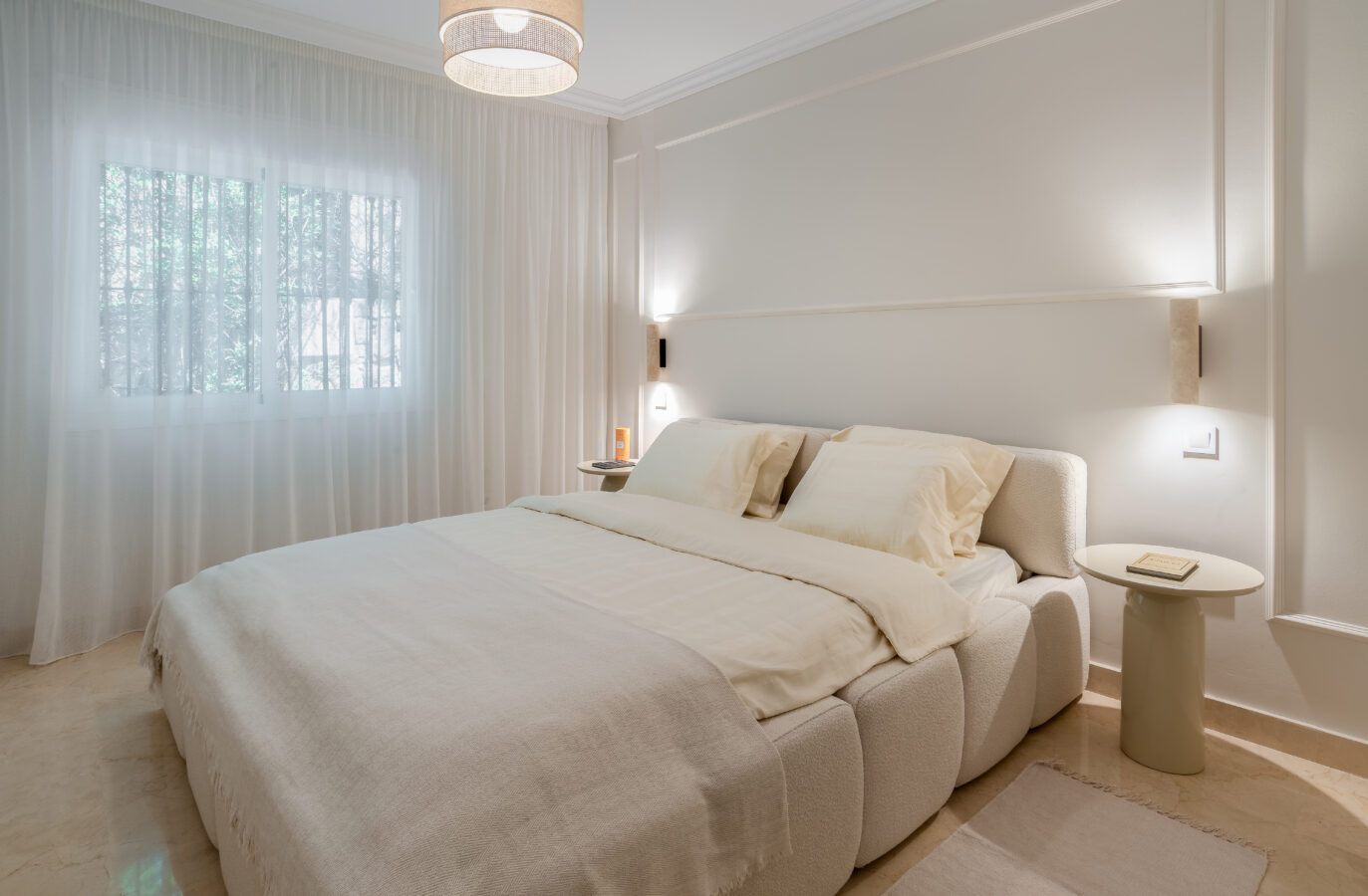 FOR SALE 🏡 Renovated Ground-Floor Apartment with Direct Pool Access – Sierra Blanca, Golden Mile, Marbella