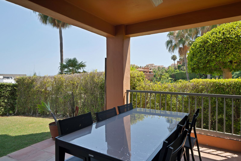 FOR SALE 🏡 Ground Floor Garden Apartment – Benatalaya, Atalaya, Estepona