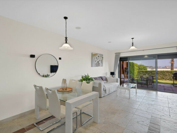 FOR SALE 🏡 Ground Floor Garden Apartment – Benatalaya, Atalaya, Estepona