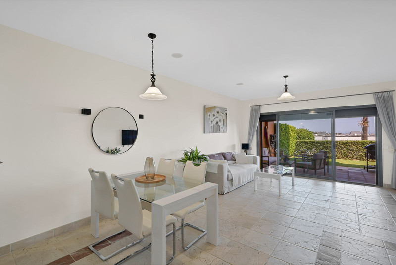 FOR SALE 🏡 Ground Floor Garden Apartment – Benatalaya, Atalaya, Estepona