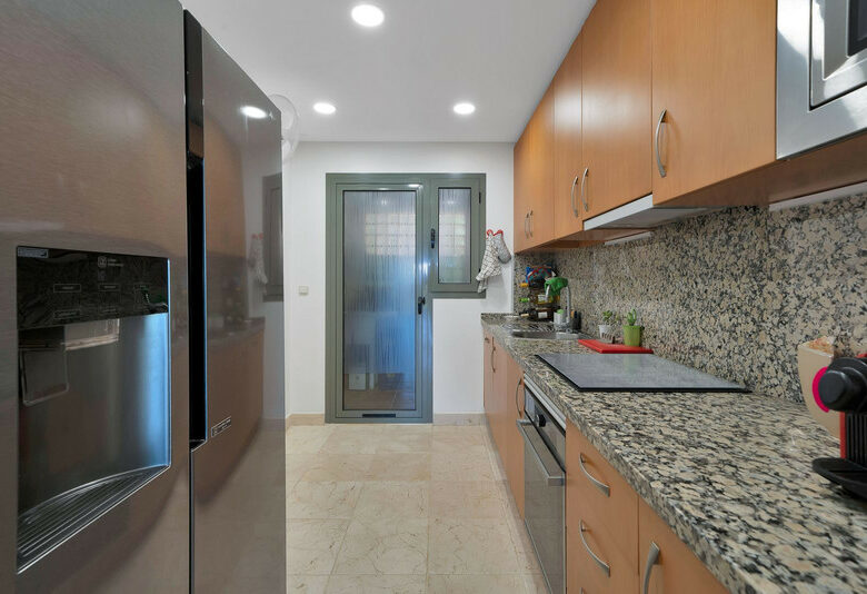 FOR SALE 🏡 Ground Floor Garden Apartment – Benatalaya, Atalaya, Estepona