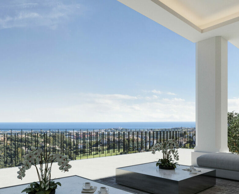 FOR SALE 🏡 Exceptional Andalusian Villa with Panoramic Sea Views – El Herrojo Alto, Benahavís