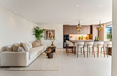 FOR SALE 🏡 Renovated Apartment with Sea Views – Coto Real, Golden Mile, Marbella